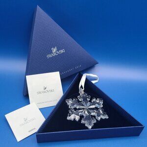 Swarovski Crystal 2016 Annual Snowflake Christmas Ornament w Boxes